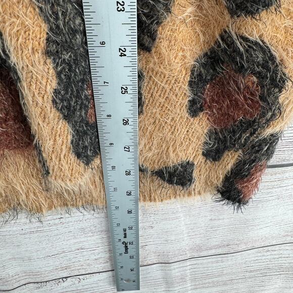 Show Me Your MuMu Fatima Turtleneck Sweater Womens M Cheetah Fever Knit Brown - Picture 12 of 13